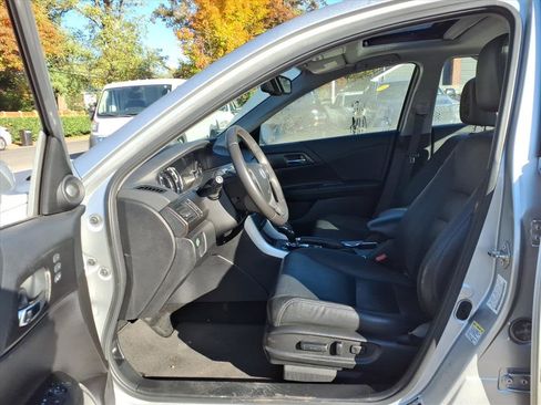 Used 2015 Honda Accord EX-L image 18