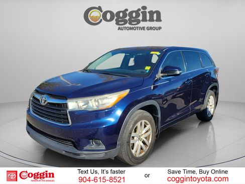 Used 2016 Toyota Highlander LE image 1