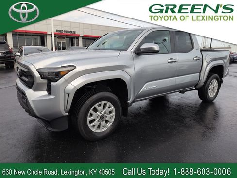 Used 2024 Toyota Tacoma SR5 RWD image 1