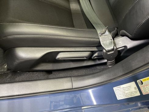 Certified 2025 Honda Civic Sport image 12