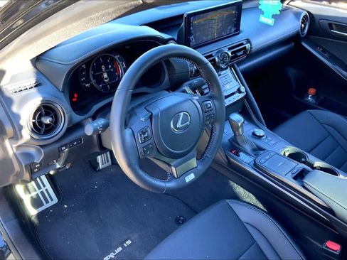 Used 2025 Lexus IS 350 F Sport image 16