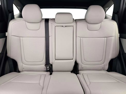 New 2026 Hyundai Tucson Limited image 17