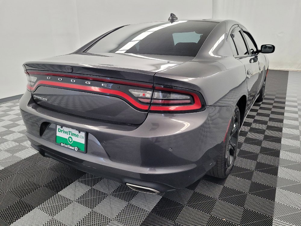 Used 2023 Dodge Charger SXT RWD image 7