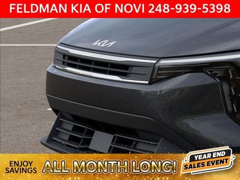 New 2025 Kia K4 LX image 12