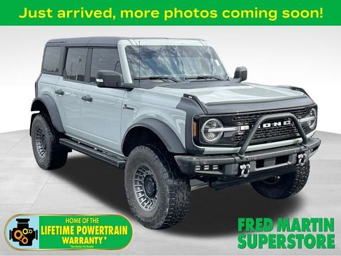 Used 2022 Ford Bronco Wildtrak image 1