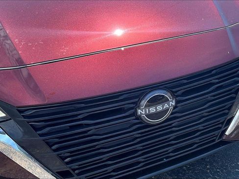 Used 2025 Nissan Altima 2.5 SV FWD image 30