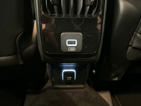 Used 2023 Jeep Compass Latitude AWD/4WD image 21