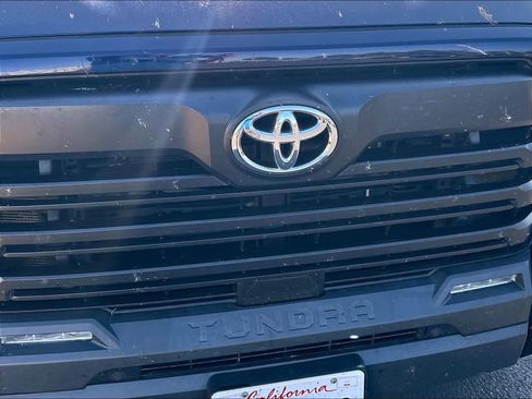 Used 2022 Toyota Tundra SR5 w/ Convenience Package RWD image 31