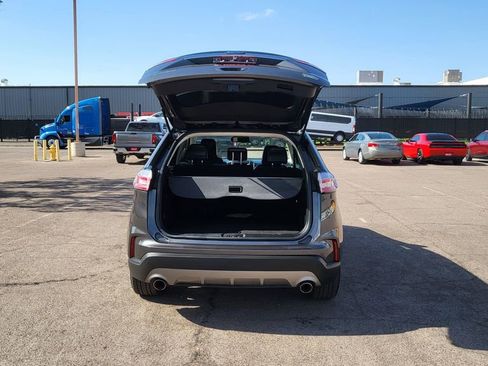 Used 2020 Ford Edge SEL AWD/4WD image 11