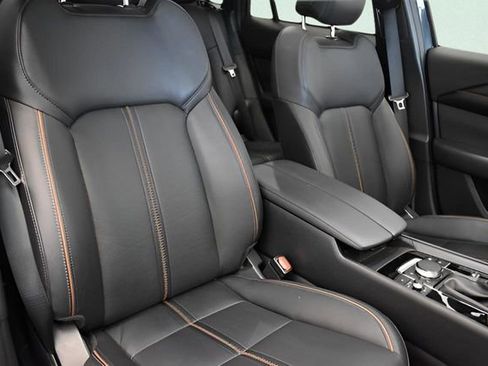 Used 2025 MAZDA CX-50 AWD 2.5 S w/ Premium Plus Pkg image 6