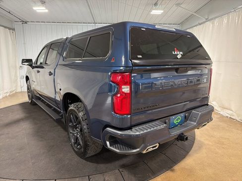 Certified 2022 Chevrolet Silverado 1500 RST w/ LPO, Blackout Package AWD/4WD image 6