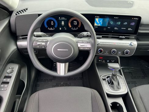 New 2026 Hyundai Kona SE AWD/4WD image 12