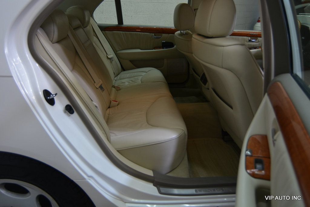Used 2001 Lexus LS 430 RWD image 27