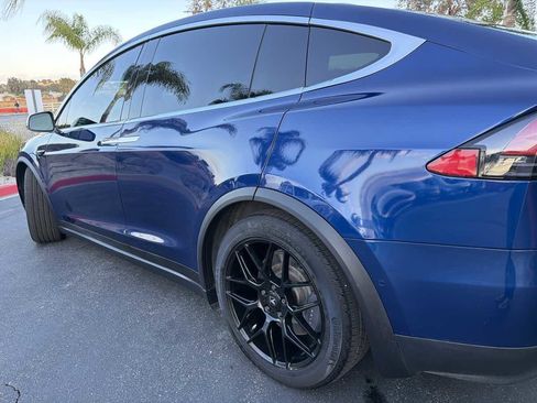 Used 2020 Tesla Model X Long Range AWD/4WD image 17