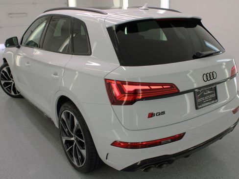 Used 2023 Audi SQ5 Premium Plus w/ Premium Plus Package AWD/4WD image 31