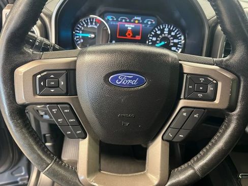 Used 2018 Ford Expedition Max XLT w/ Equipment Group 202A image 9