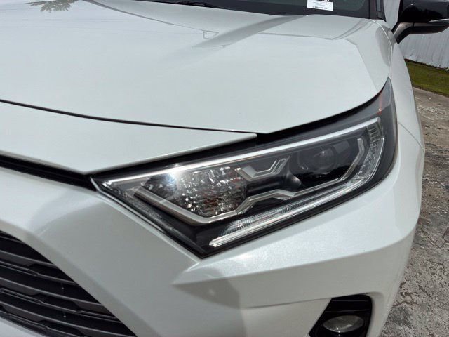 Used 2020 Toyota RAV4 XSE w/ XSE Grade Weather Package AWD/4WD image 10