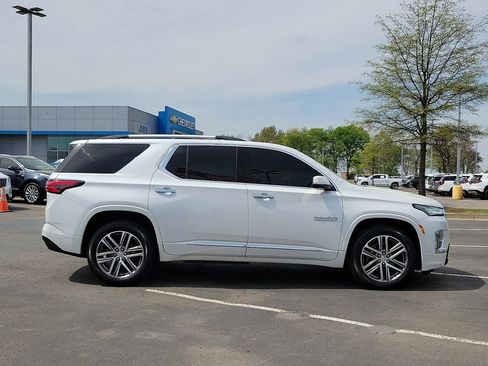 Used 2022 Chevrolet Traverse High Country w/ LPO, Floor Liner Package image 6