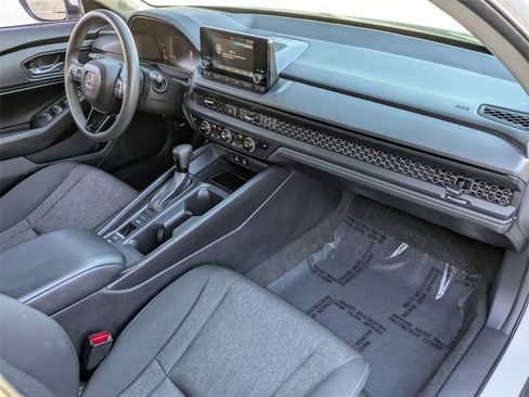 Used 2024 Honda Accord EX image 29
