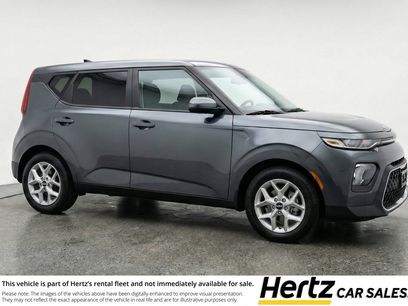 Used 2025 Kia Soul LX w/ LX Technology Package