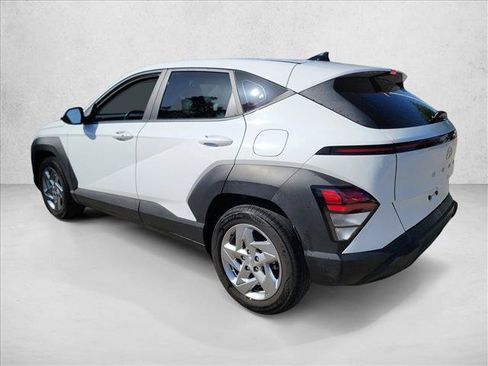 Used 2025 Hyundai Kona SE FWD image 7