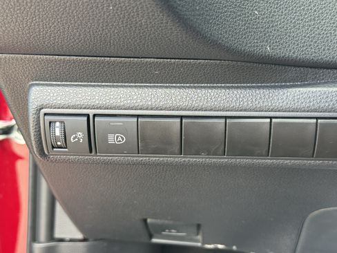 Used 2025 Toyota Corolla LE FWD image 25