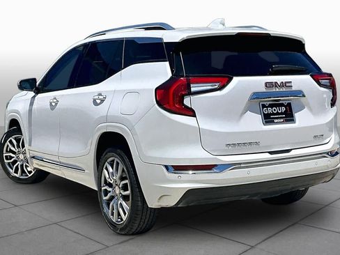 Used 2024 GMC Terrain Denali w/ Denali Premium Package AWD/4WD image 12