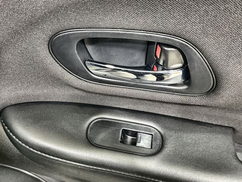 Used 2019 Honda HR-V LX image 36