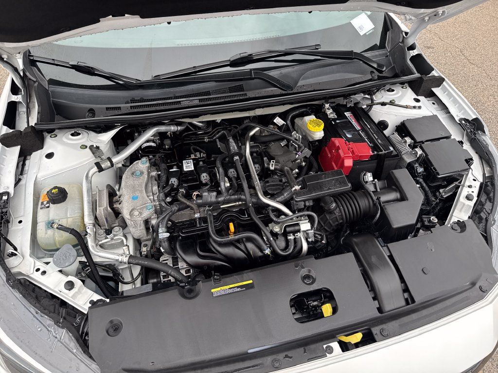Used 2024 Nissan Sentra SR FWD image 46