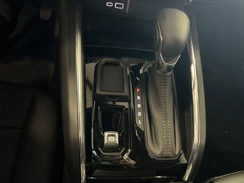 New 2026 GMC Canyon Elevation w/ Convenience Package image 18