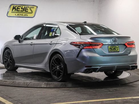 Used 2024 Toyota Camry XSE FWD image 2