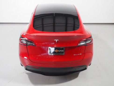 Used 2023 Tesla Model Y Long Range AWD/4WD image 8