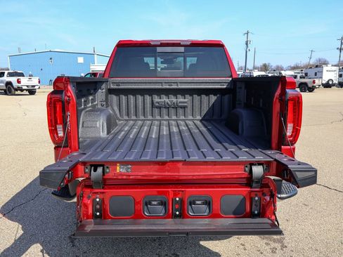 New 2026 GMC Sierra 1500 SLT w/ SLT Premium Plus Package image 5