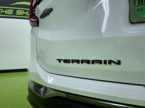 Used 2022 GMC Terrain AT4 w/ Infotainment Package II image 13