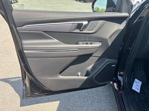 New 2026 Buick Enclave Sport Touring w/ Super Cruise Package image 22