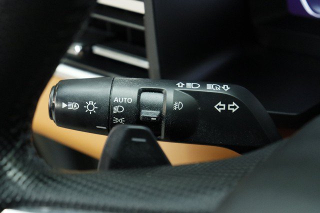 Used 2024 Mitsubishi Outlander SEL FWD image 13