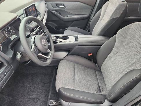 Certified 2022 Nissan Rogue SV FWD image 9