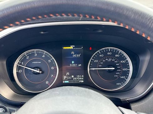 Used 2023 Subaru Crosstrek 2.5i Limited w/ Moonroof Package image 12