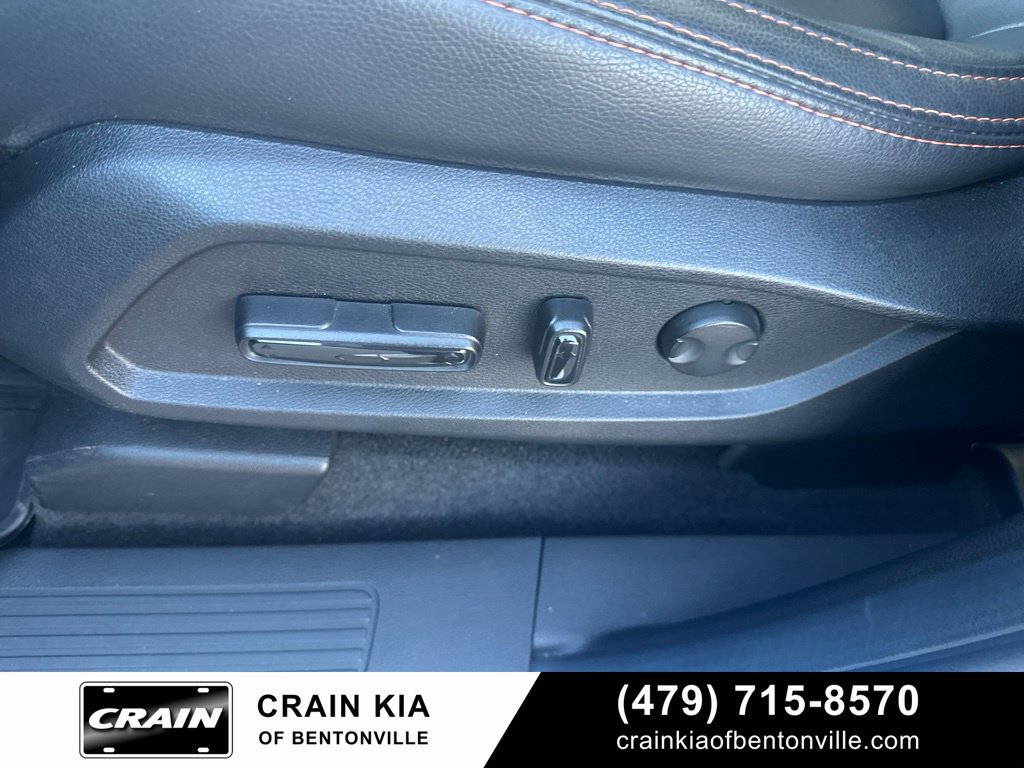 Used 2025 Honda Pilot TrailSport image 18