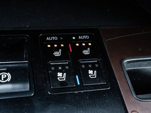 Used 2020 Lexus RX 350 AWD w/ Premium Package image 29