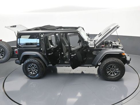 Used 2025 Jeep Wrangler Unlimited Sport AWD/4WD image 66