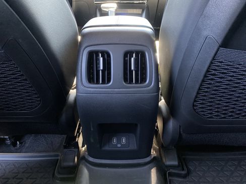 Used 2022 Hyundai Santa Cruz Limited image 27