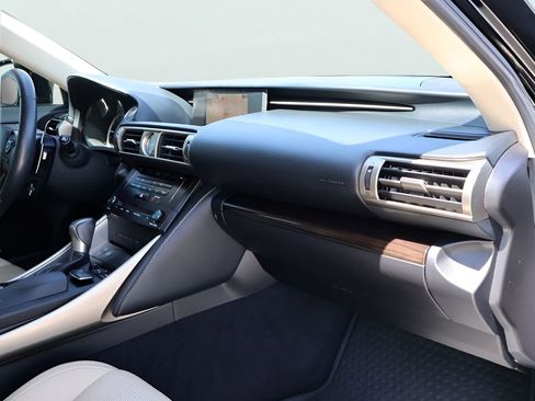 Used 2014 Lexus IS 350 AWD w/ Luxury Package w/Brown Wood image 10