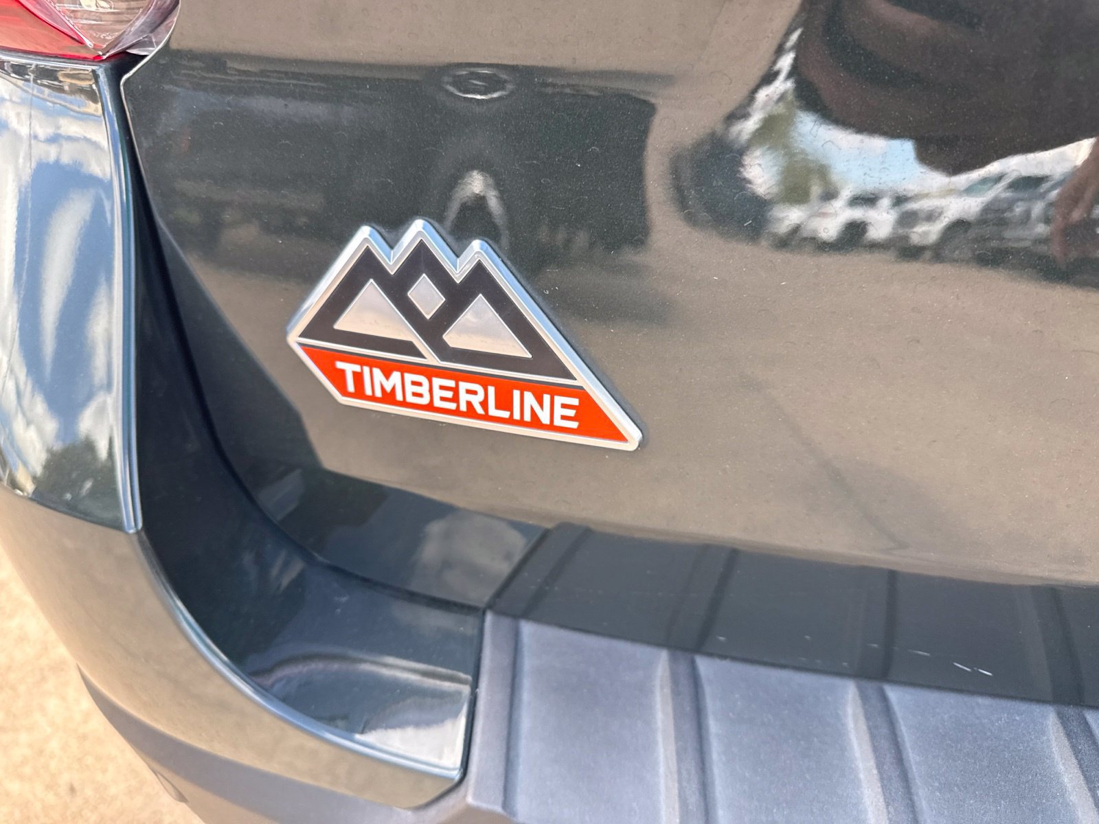 Used 2024 Ford Explorer Timberline w/ Timberline Technology Package AWD/4WD image 9