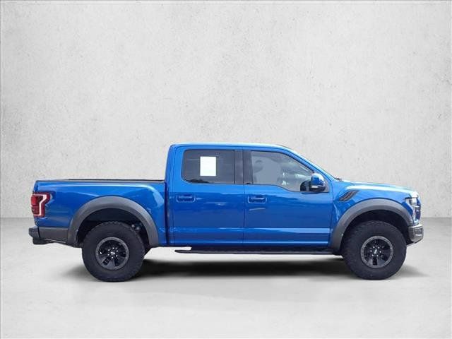 Used 2017 Ford F150 Raptor w/ Equipment Group 802A Luxury AWD/4WD image 5