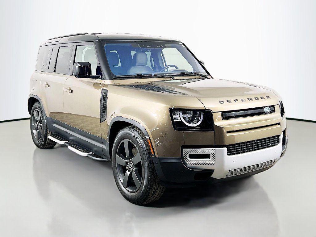 Used 2021 Land Rover Defender 110 S AWD/4WD image 3