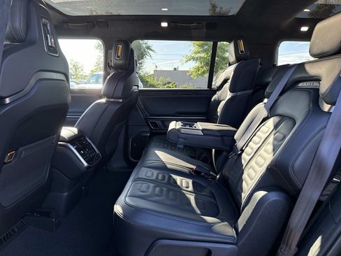 Used 2023 Rivian R1S Launch Edition AWD/4WD image 11