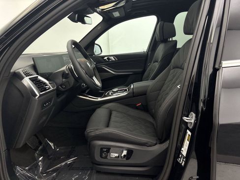 New 2026 BMW X5 xDrive40i w/ Climate Comfort Package AWD/4WD image 13