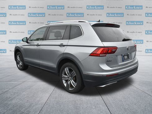Used 2020 Volkswagen Tiguan SEL image 8