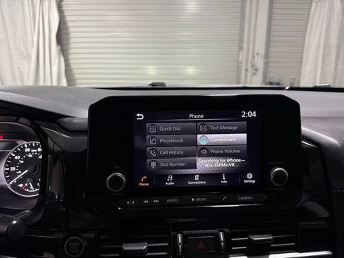 Used 2024 Nissan Pathfinder SV FWD image 29